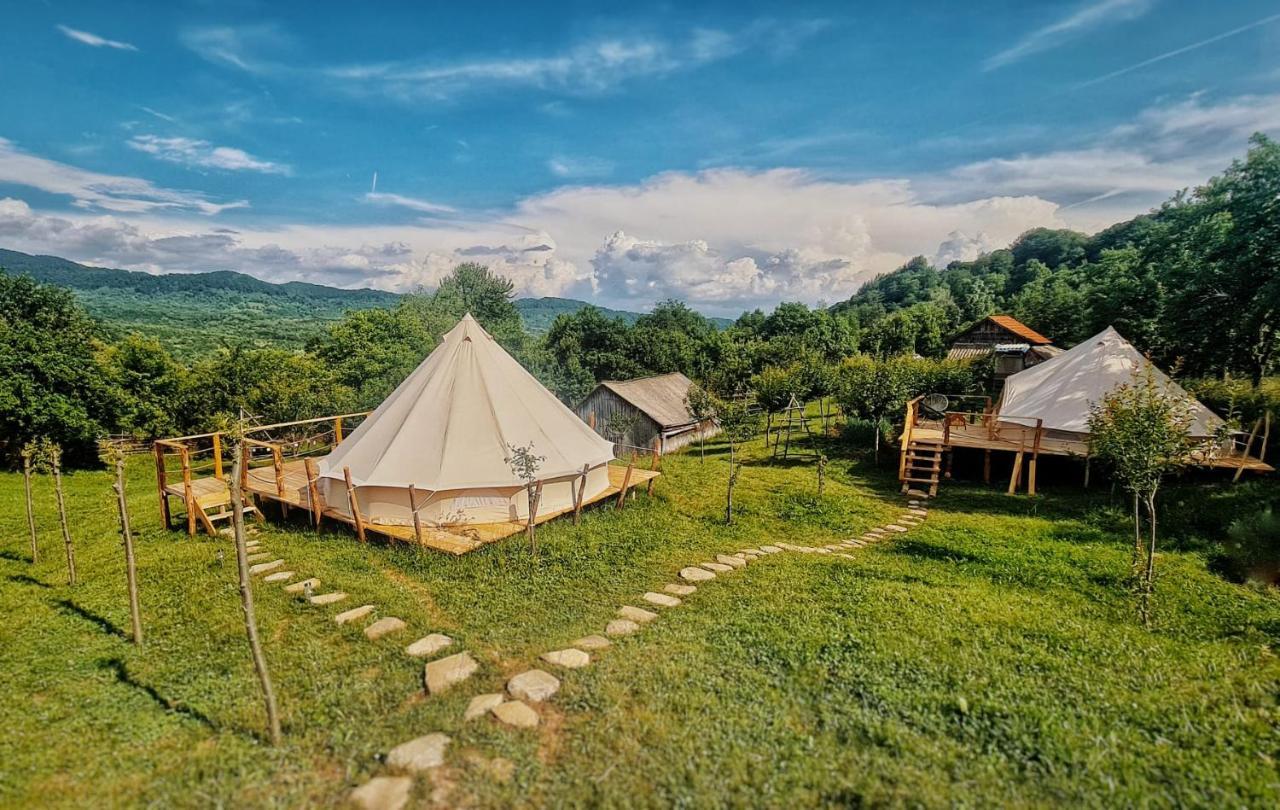 Hotel The Story Garden Corbi Exterior foto
