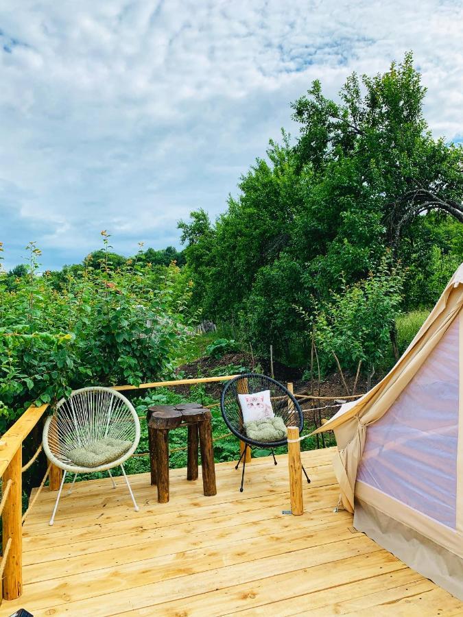 Hotel The Story Garden Corbi Exterior foto